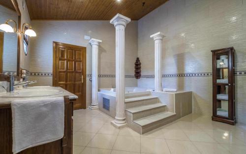 Casa rural para 24 personas cerca de Sitges con piscina privada