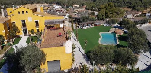 Vista exterior, Casa rural para 24 personas cerca de Sitges con piscina privada in Olèrdola