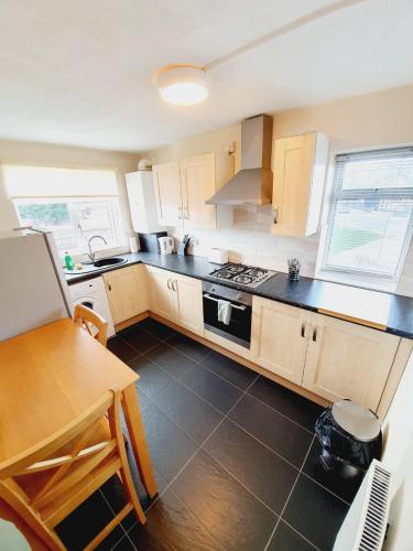 3 Bedroom Thundersley Apartment, , Essex