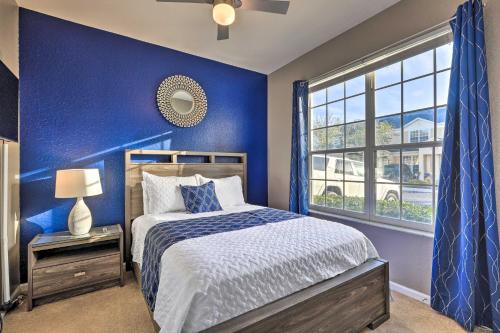 Windsor Hills Townhome with Pool, 4Mi to Disney