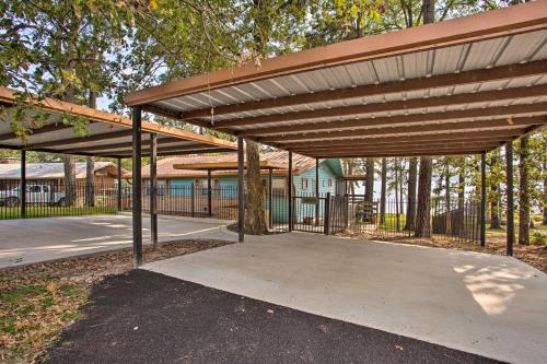 Cozy Cottage on Lake O The Pines with Lake Views! in Avinger, USA