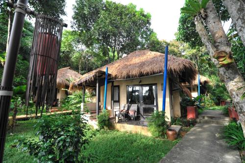 LaLaanta Hideaway Resort Room Type - Bungalow with Garden View