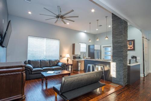 Prosperity Place Remodeled 3BR 2BA Near Downtown in San Antonio, USA
