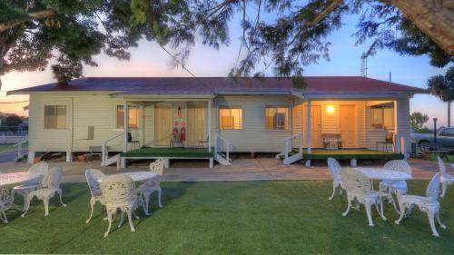 Golfers Inn in เทนเทอร์ฟิวด์