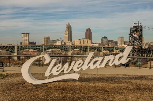 Frontdesk 2063 East 4th Street Apts Downtown Cleveland - image 13