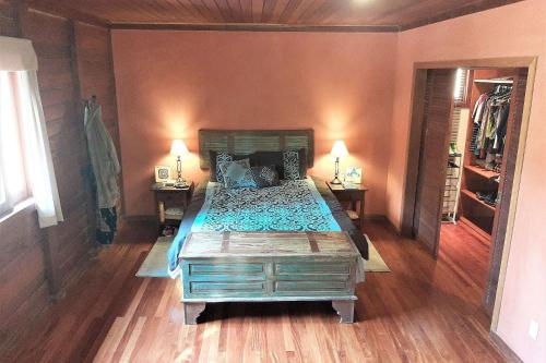 Linda casinha de campo em Miguel Pereira