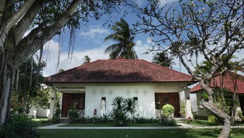 Puri Rinjani Bungalows & Hostel