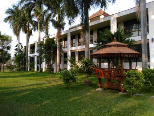 ทัศนียภาพภายนอกโรงแรม