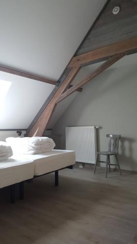 b&b onZENhof - Chambre d'hôtes - Heuvelland