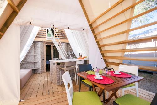 Tent Luxury Lodge  image 10