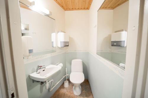 Budget Hotel Raahe - image 11