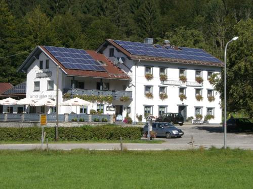 Zur Alten Dampfsäge - Gasthaus-Pension Weber - Accommodation - Lindberg