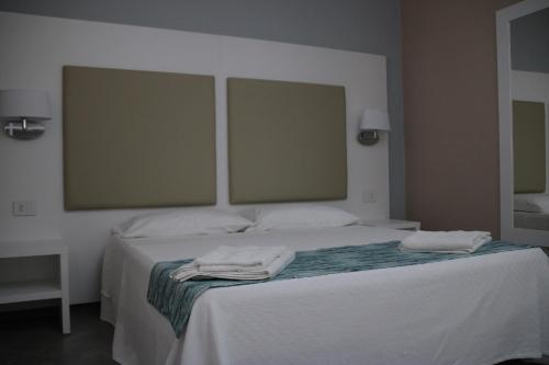 Le Anfore Appartamenti - image 14