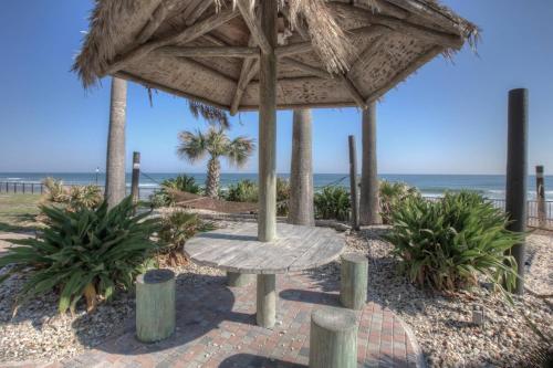 Beach Condo Unit #540 - image 13