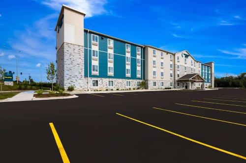 Facilities, WoodSpring Suites Chicago Addison in South O'Hare