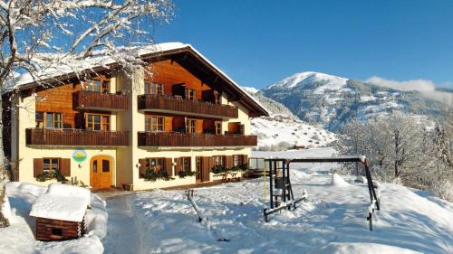 Accommodation in Waltensburg