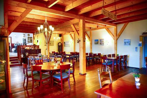 Étterem, INSEL-LAND-HOTEL MICHAELSEN -Boutique Hotel- im Ostland mit Yoga u Sauna in Borkum
