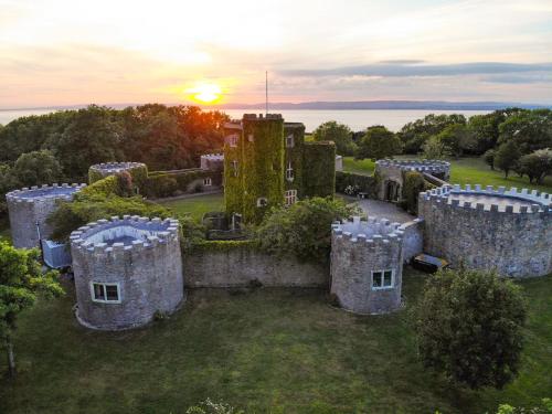 Walton In Gordano Chateau Sleeps 16 Pool Wifi, Clevedon, Bristol