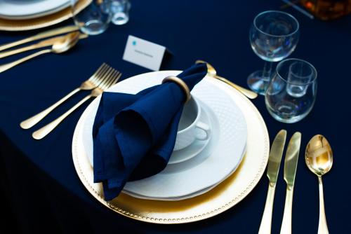 Hotel Holiday Park - image 7