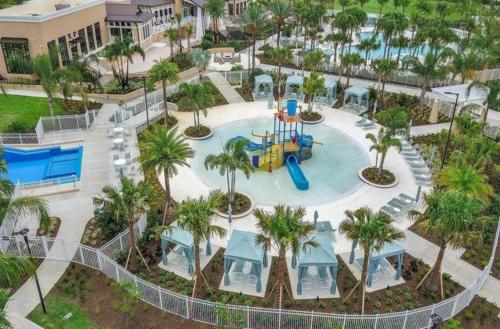 Unique Design Multiple Vacation Homes Side By Side Next to Disney World - image 5