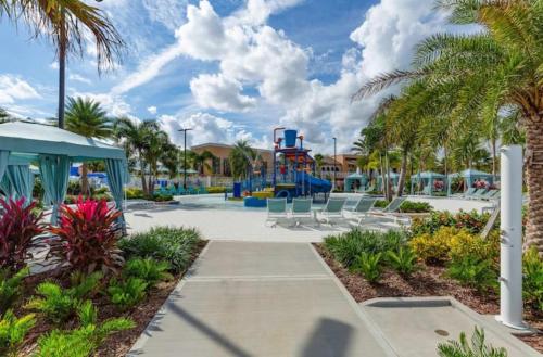 Unique Design Multiple Vacation Homes Side By Side Next to Disney World - image 9