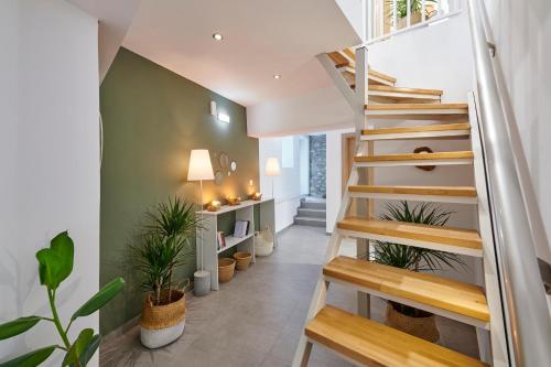 The Water - Accommodation - Skiathos Town