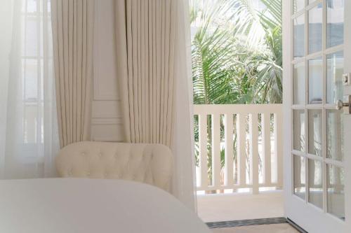 Deluxe Single Room with Balcony