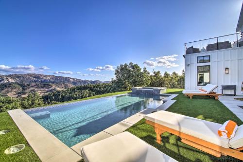 Elegant Temecula Property on 6-Acre Avocado Grove! - image 6