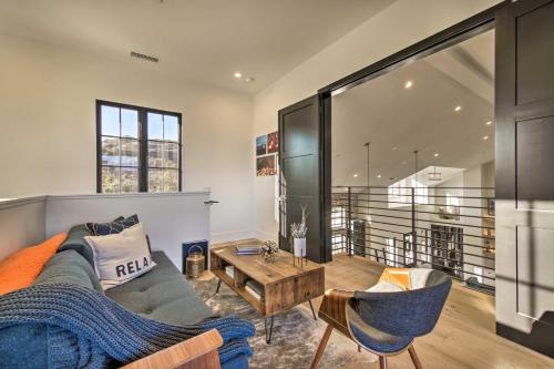 Elegant Temecula Property on 6-Acre Avocado Grove! - image 8