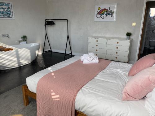 Entire Apartment in the heart of Brighton Lanes