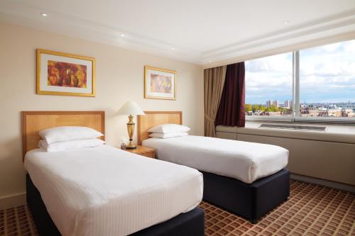 Copthorne Tara Hotel London Kensington - image 12