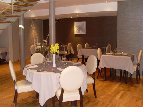 ห้องอาหาร, Hotel AUSTRIA Style -Ex Nestor Hotel in บรูก์ เลส เวลอง