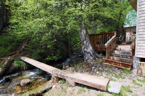 Cottage On The Stream Sundance, Utah Cottage On The Stream Sundance, Utah