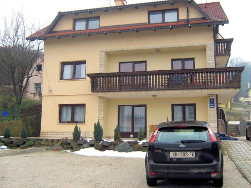 Apartmani i sobe Đurđan