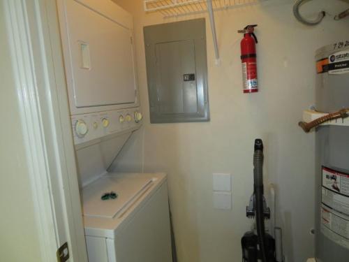 Bobitsky And Gomez Condo - image 6