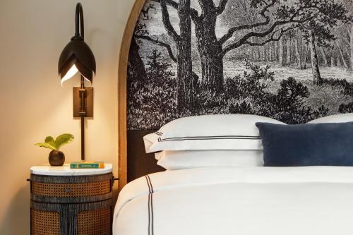 276856004 Kimpton Cottonwood Hotel by IHG