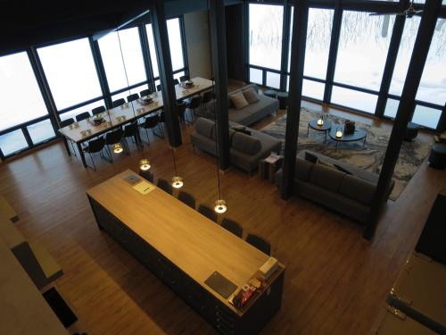 Hakobune Niseko - Chalets & Apartments