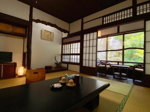 Japanese-Style Room