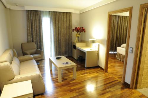 Cumbria Spa Hotel 3* Sup - image 12