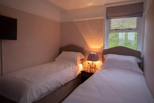 Cleeve Hill Hotel - image 5