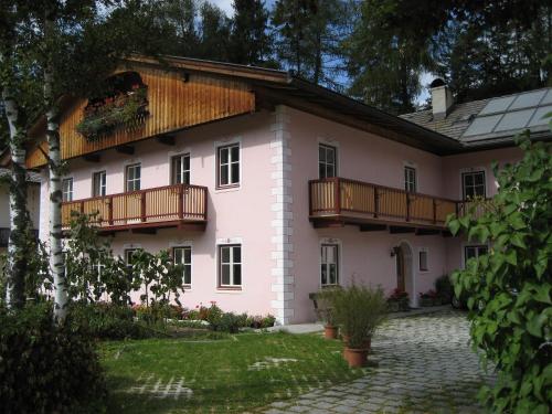  Apartments Troger in Niederdorf