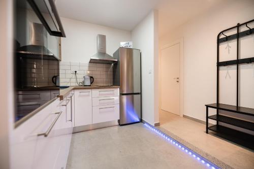 Kailani Luxury Apartment With a Sunny Balcony Overlooking Central Zadar & Rooms