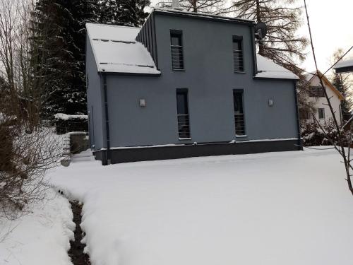 Quaint Holiday Home in elezn Ruda near Ski Area