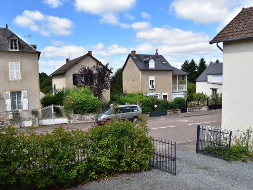 A house suitable for groups and families - image 8