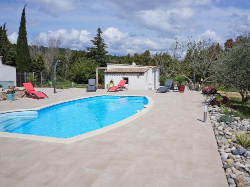 Villa with pool in L zignan Corbi res - Accommodation - Lézignan-Corbières