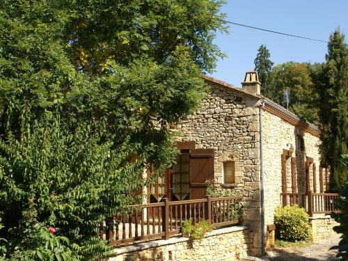 Character cottage in Prats du P rigord with lovely pool gîte à louer Dalot