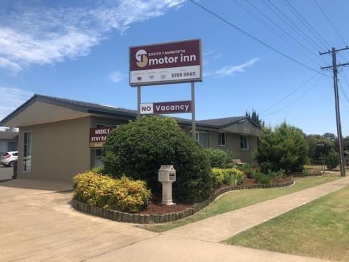 South Tamworth Motor Inn Motabelle Holiday Units is conveniently located in the popular South Tamworth area. Featuring a satisfying list of amenities, guests will find their stay at the property a comfortable one. Facilities 