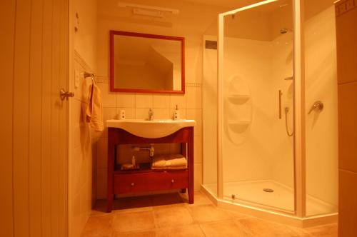 Deluxe Double or Twin Room with Sea View