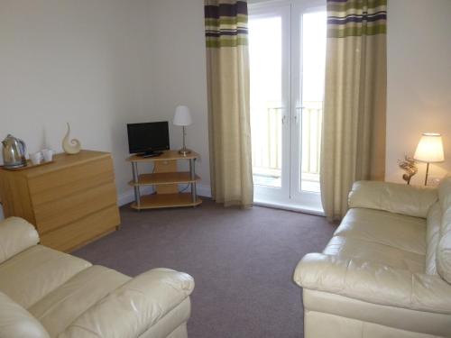 Manian Lodge - image 2