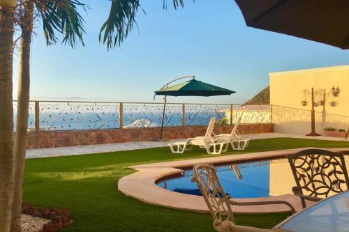 Casa con Maravillosa vista al MAR
